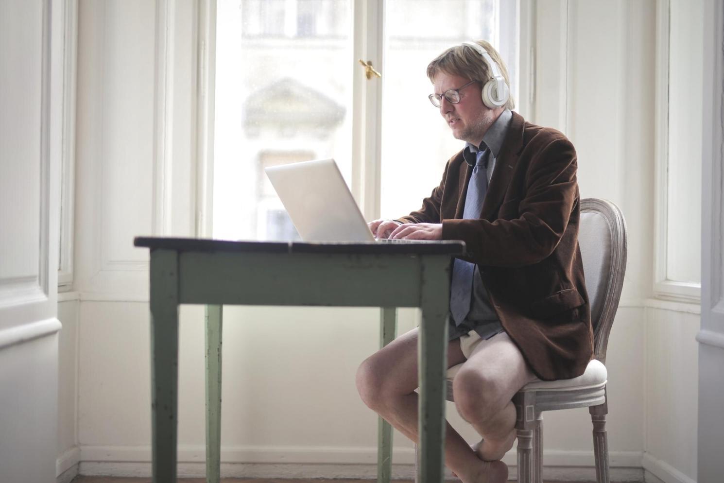 Session d'apprentissage collaboratif entre participants aux formations kalithovex